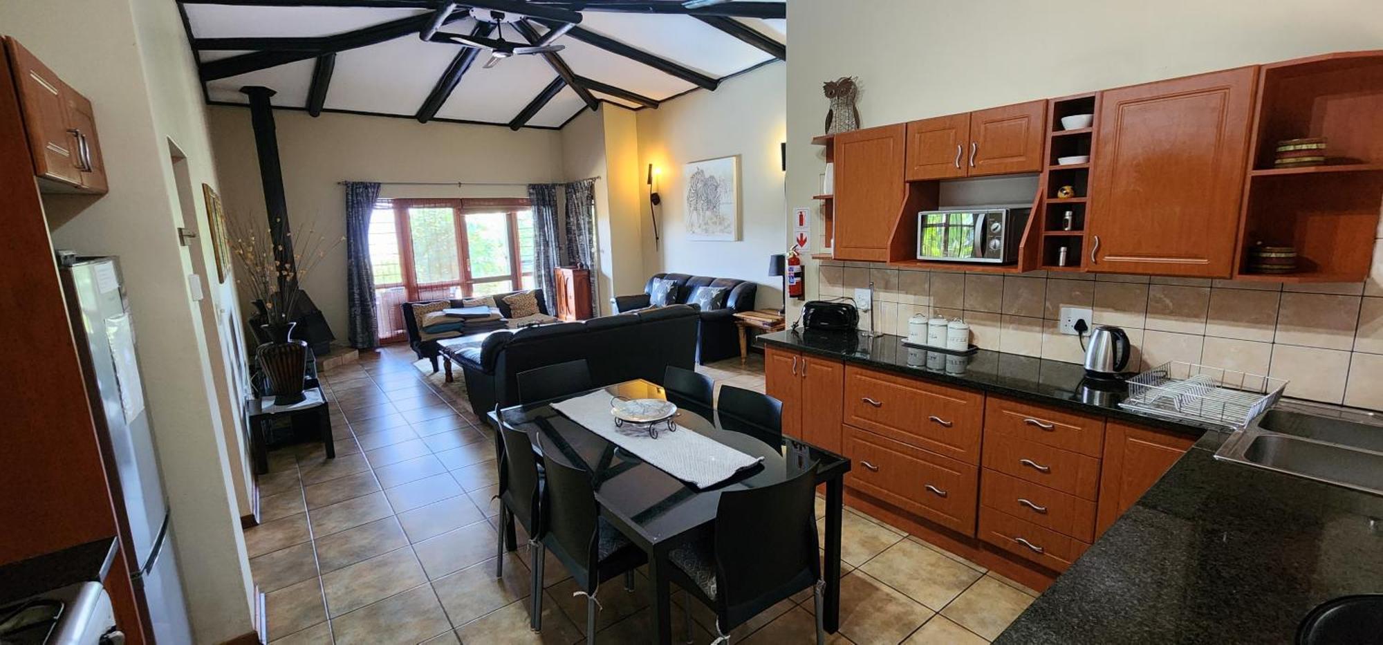 Da Gama Lake Cottages - Coral Tree And Cormorant Cottages White River Camera foto