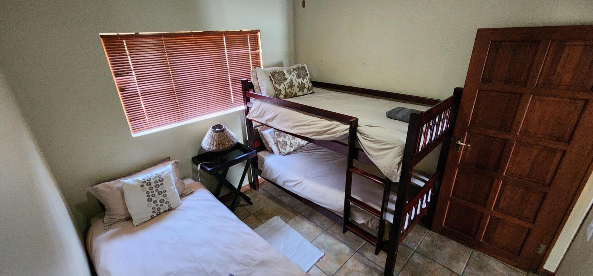 Da Gama Lake Cottages - Coral Tree And Cormorant Cottages White River Camera foto